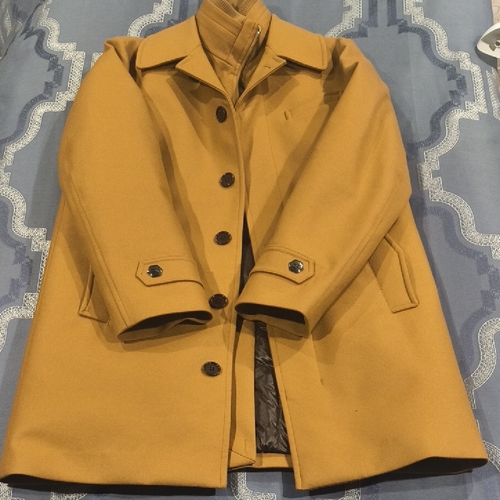 Norwegian Wool Stretch Camel Euro Coat